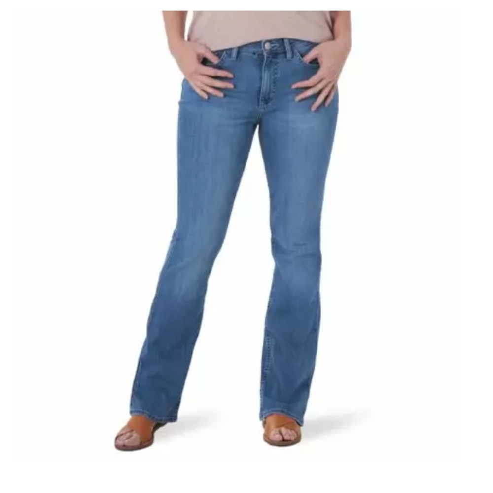 Lee Women's Mid Rise Boot Cut Jeans
